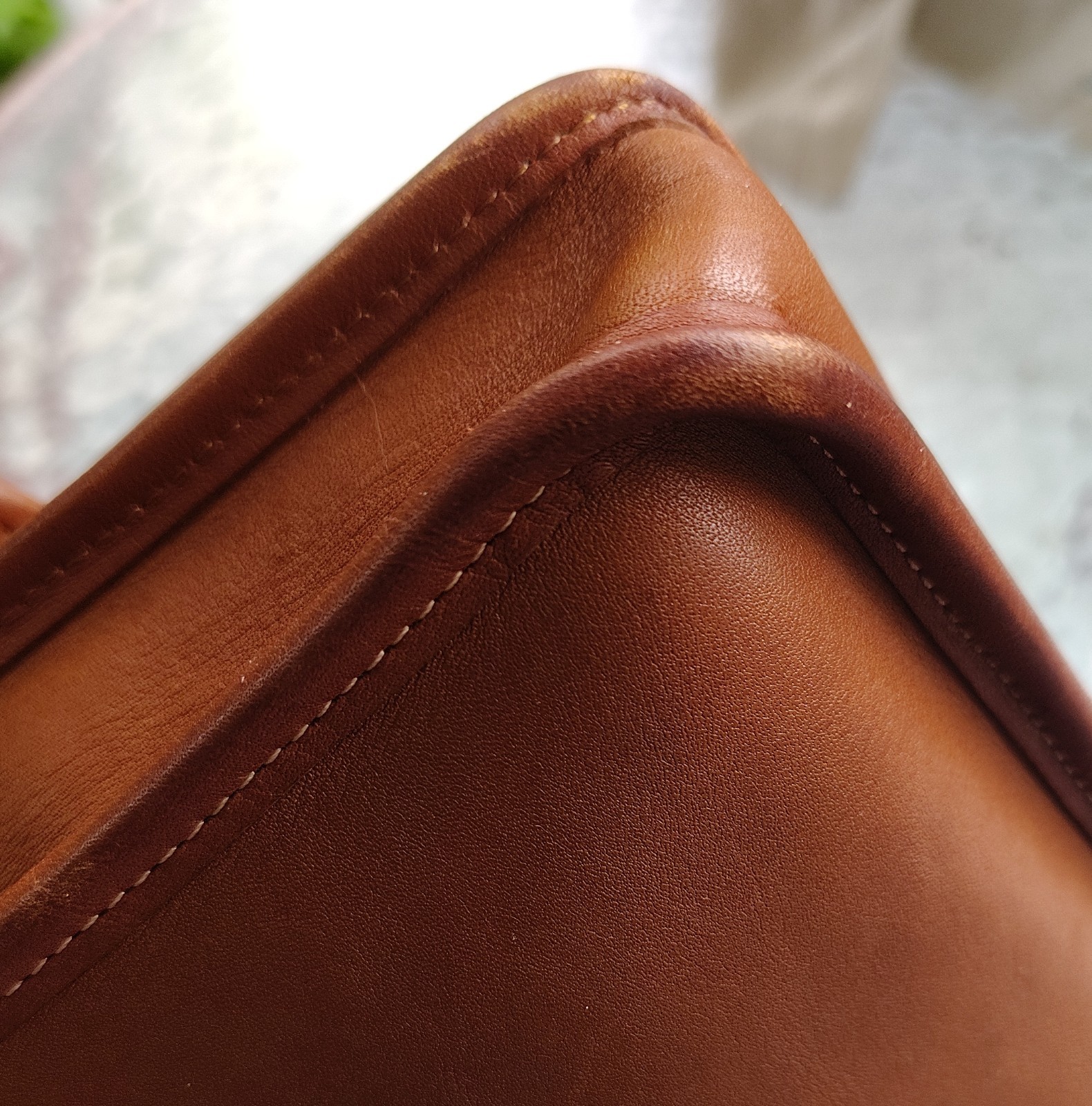 Coach SMALL Vintage 5130 Station British Tan Leather Made in The United States
