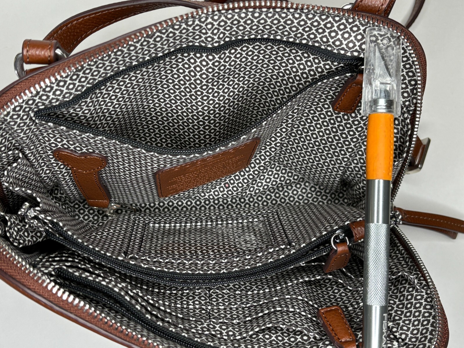 Brighton Zippered Brown Pebbled Leather Camera Crossbody Handbag (Car-181)