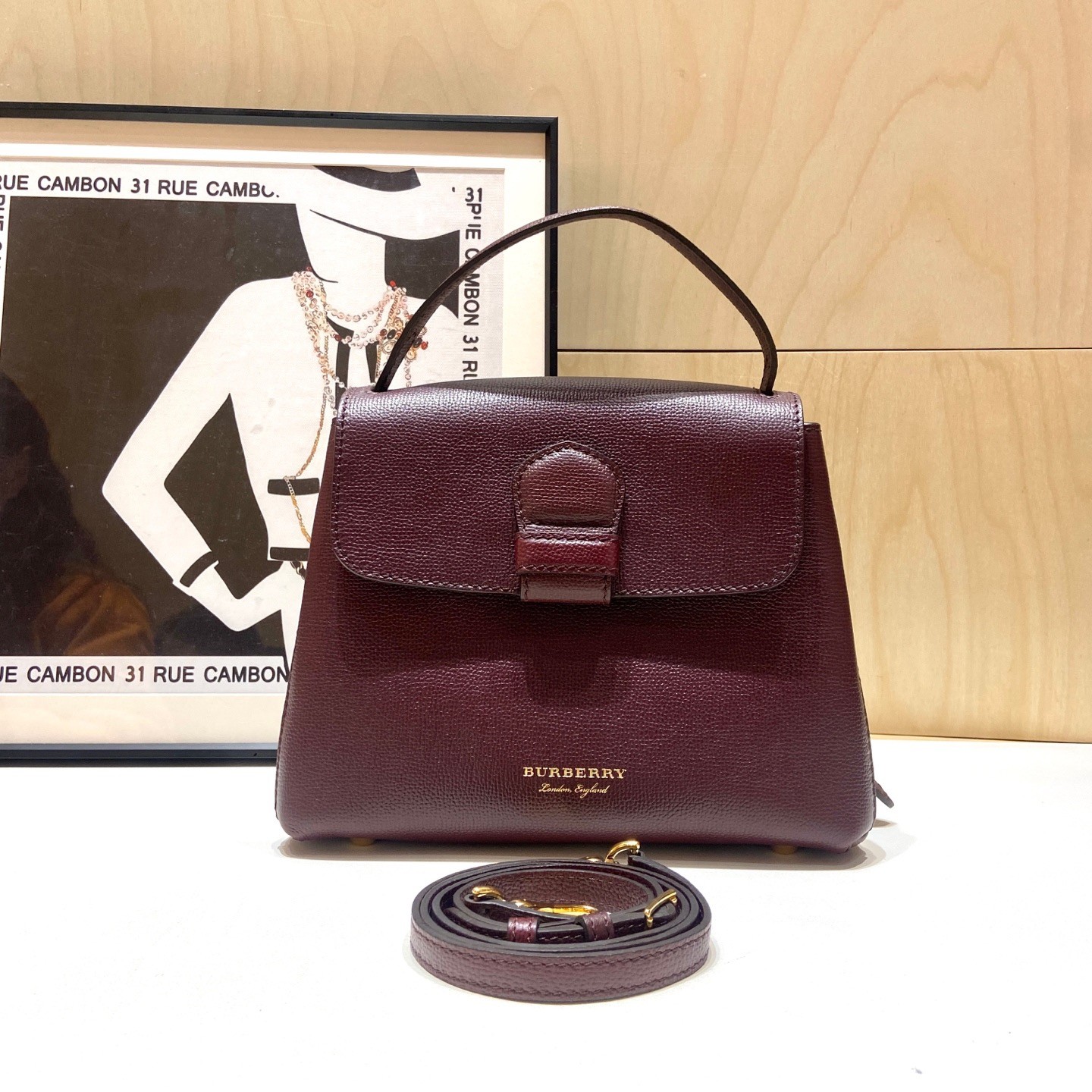AUTH Burberry Burgundy Crosshatched Leather Top Handle Crossbody Bag
