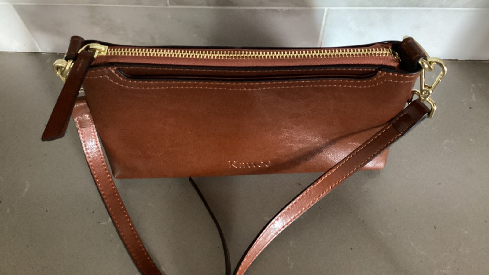 Kattee Leather Cognac Brown Crossbody Bag Purse w/ Adjustable Strap Zip Top