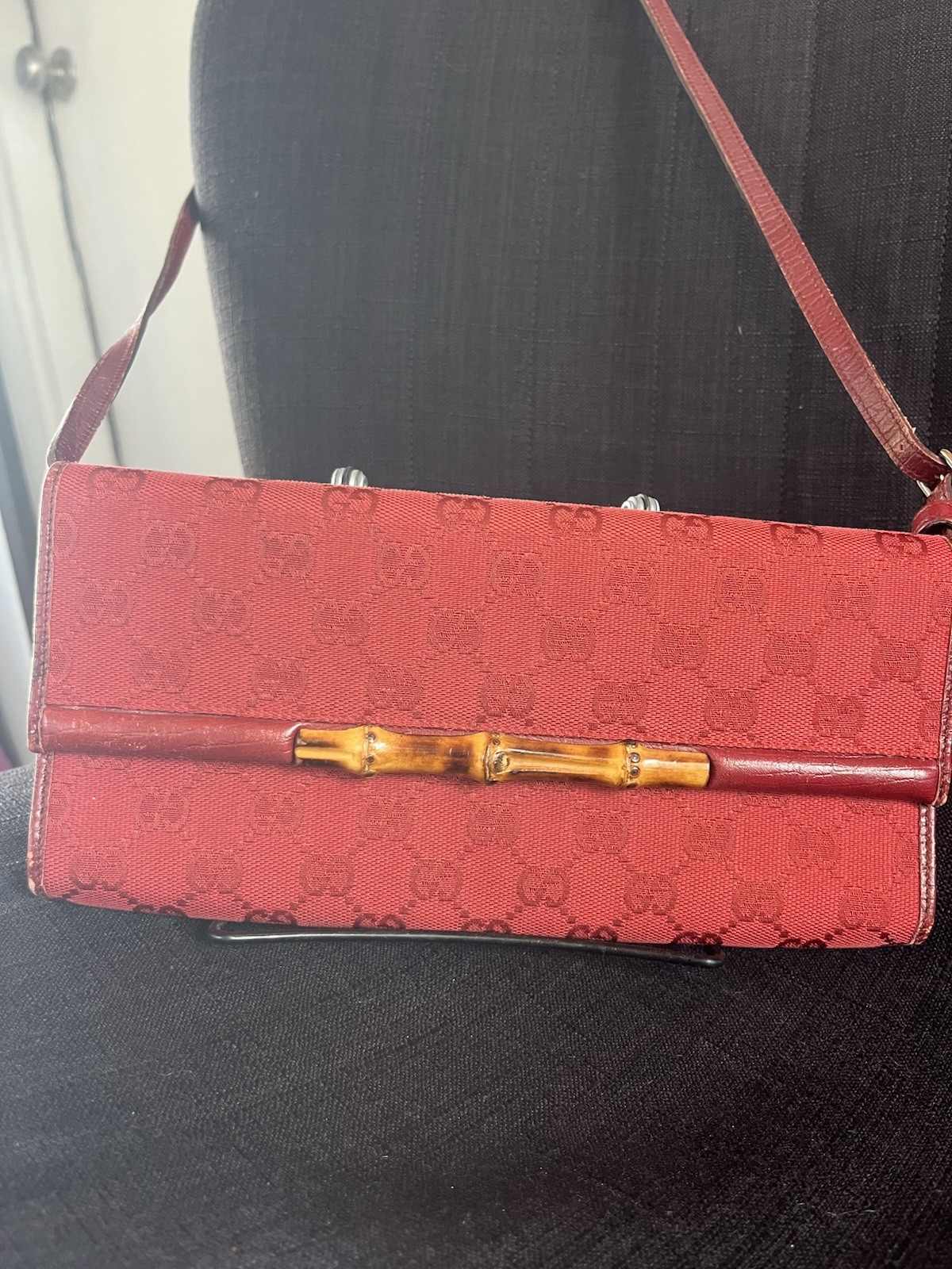 Gucci Red GG Monogram Bamboo Shoulder Bag Small Magnetic w/ Detachable Strap