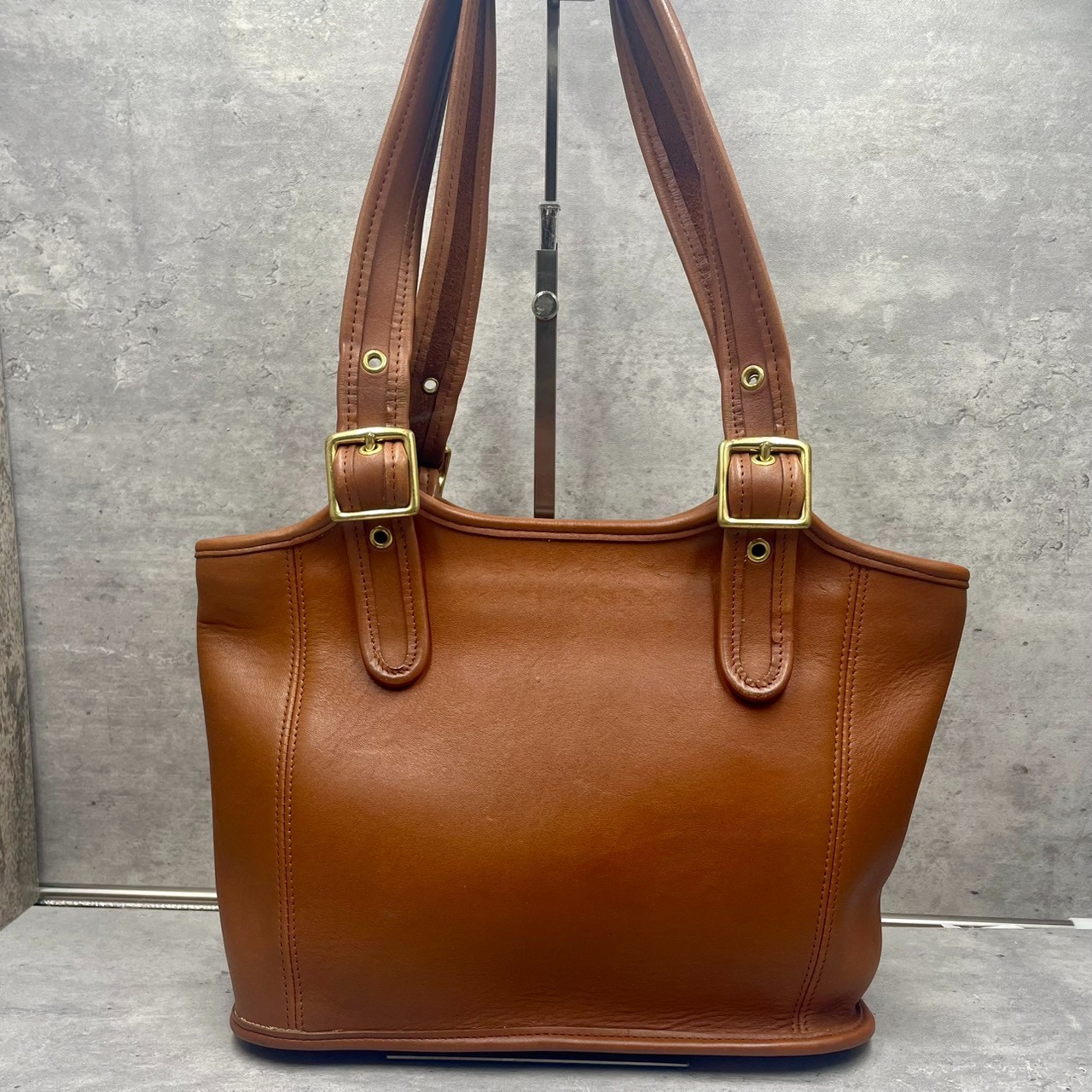COACH 9086 Leather Tote Bag Camel Brown Shoulder Vintage Legacy Small Shopper