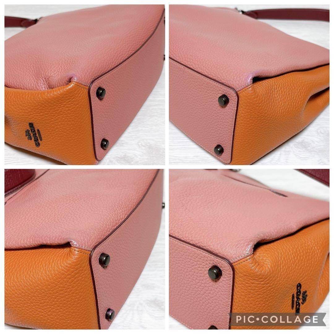 Coach Shea Leather one-Shoulder Bag Size: W:11.4 × H:11.4 in. Beige Pink