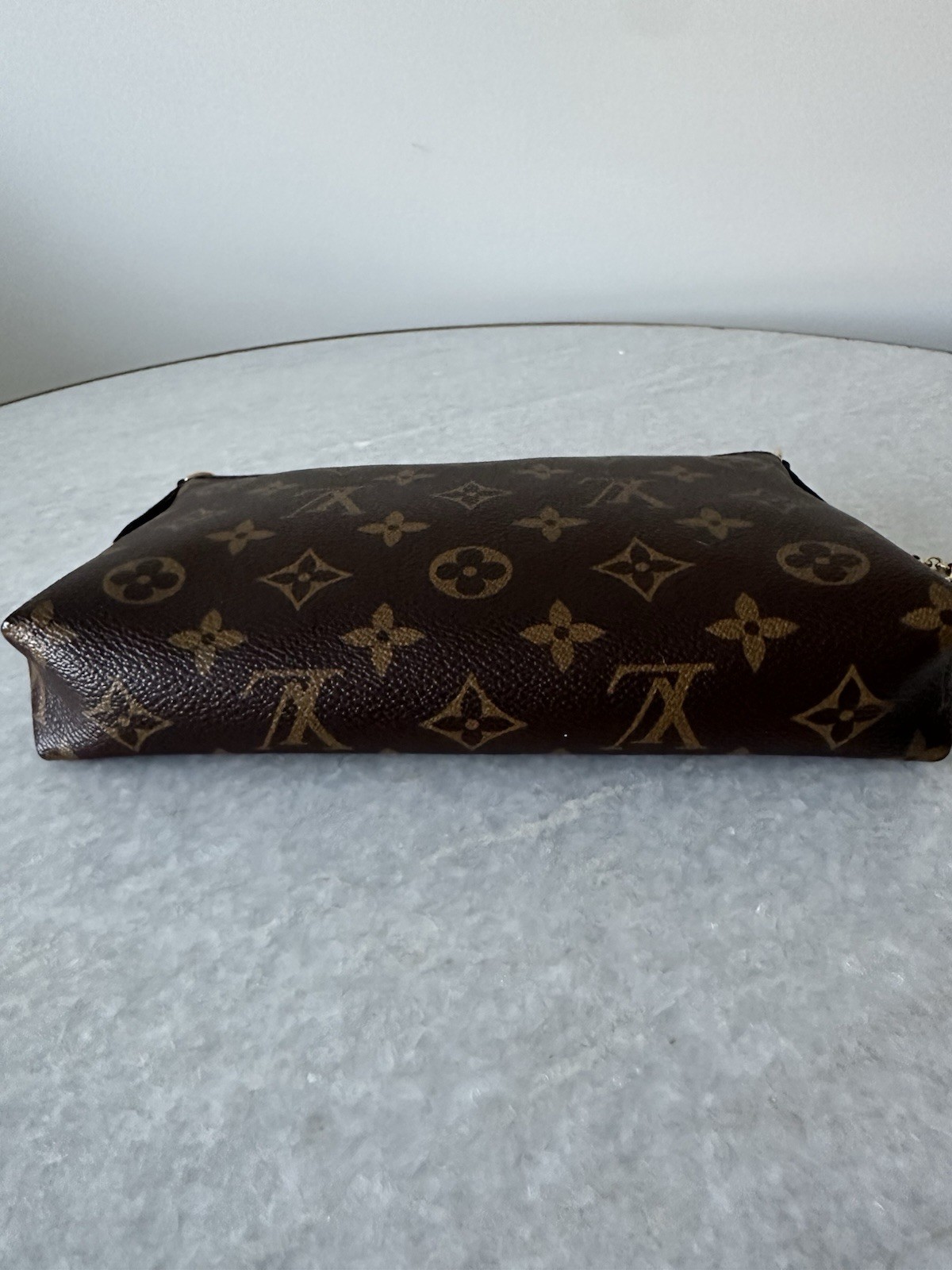Louis Vuitton Pallas Clutch Monogram Noir | Excellent Condition