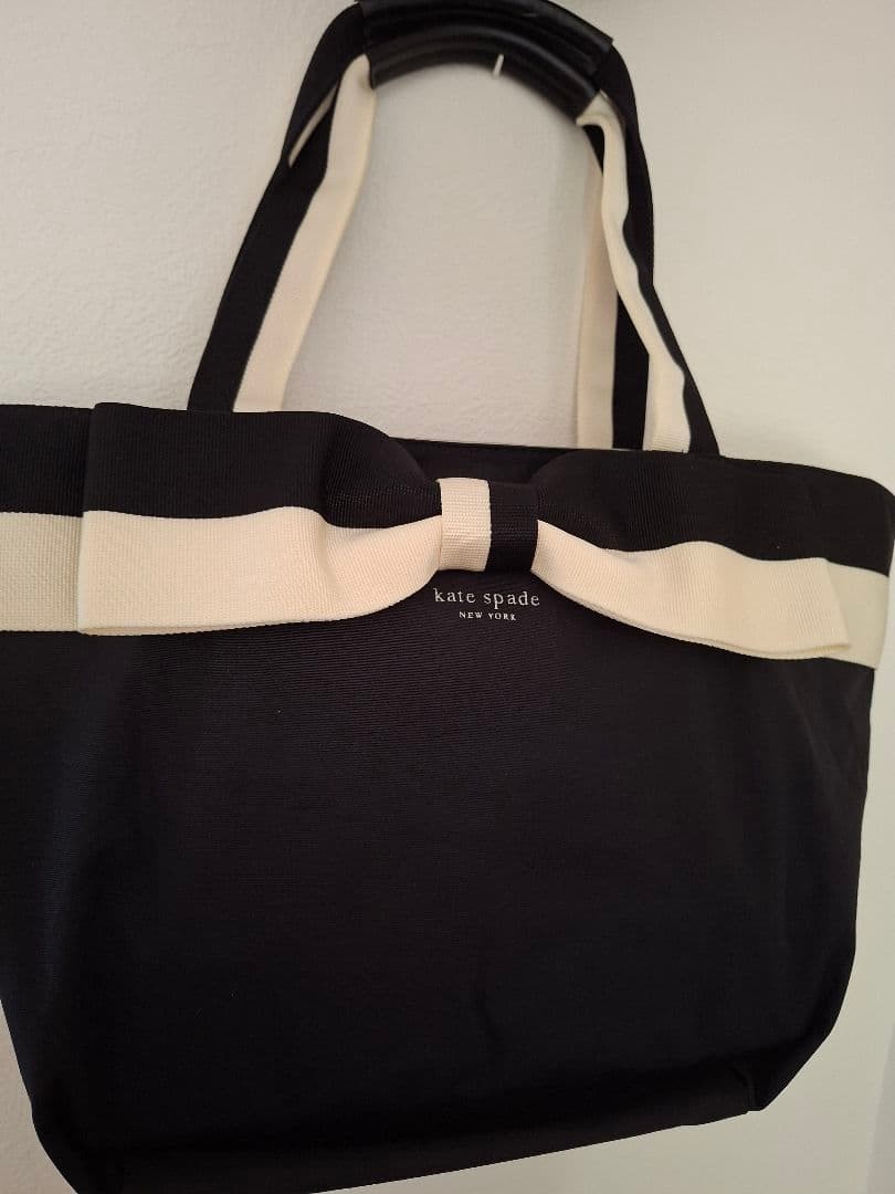 Kate Spade Anabel Barrow Street Tote Bag Spacious open-top design for daily use