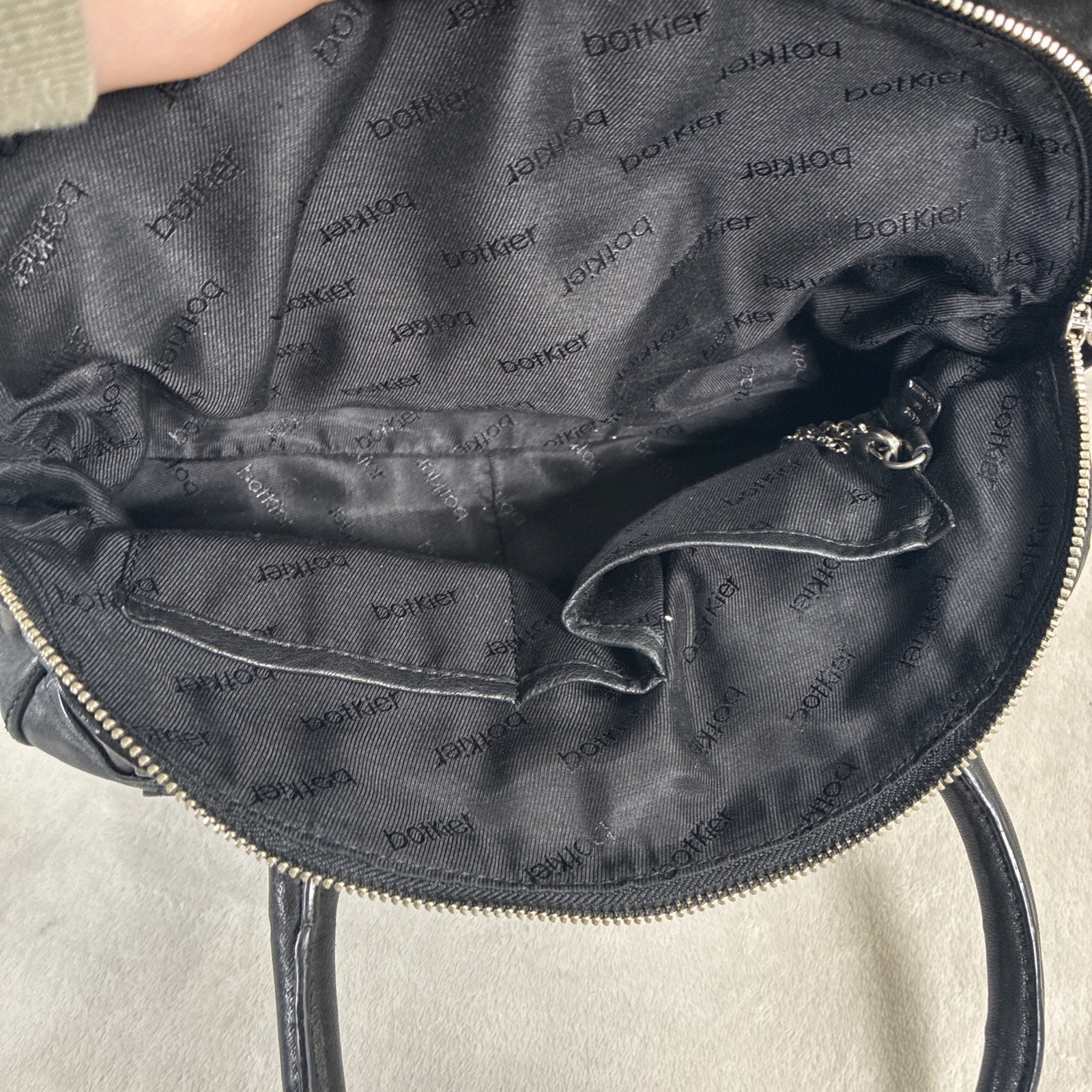 Botkier Black Leather Shoulder Bag Windowpane Detail Shoulder Bag Bnfts Charity