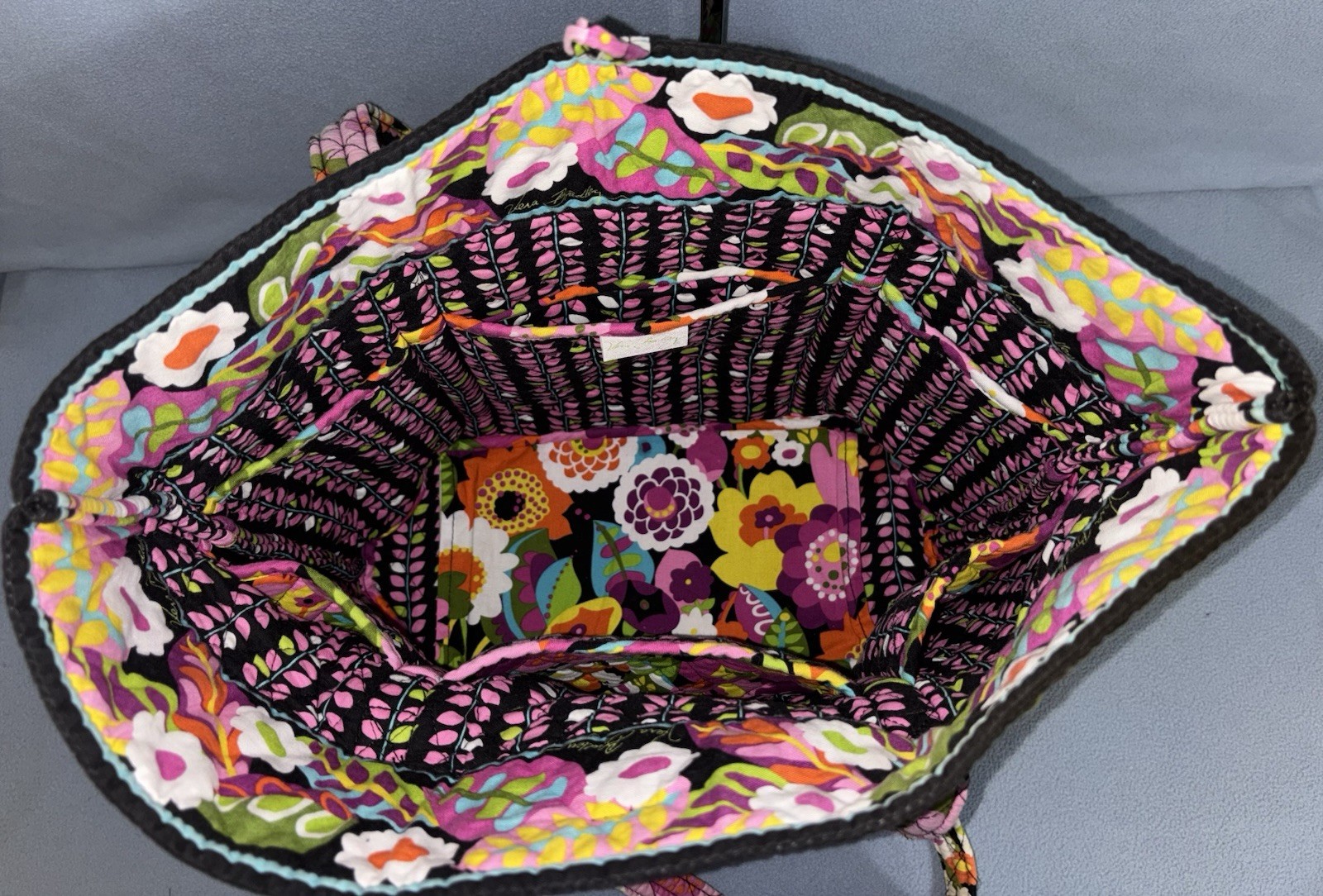Vera Bradley Floral Quilted Tote Shoulder Bag Multicolor Turn Lock Key Clip Read