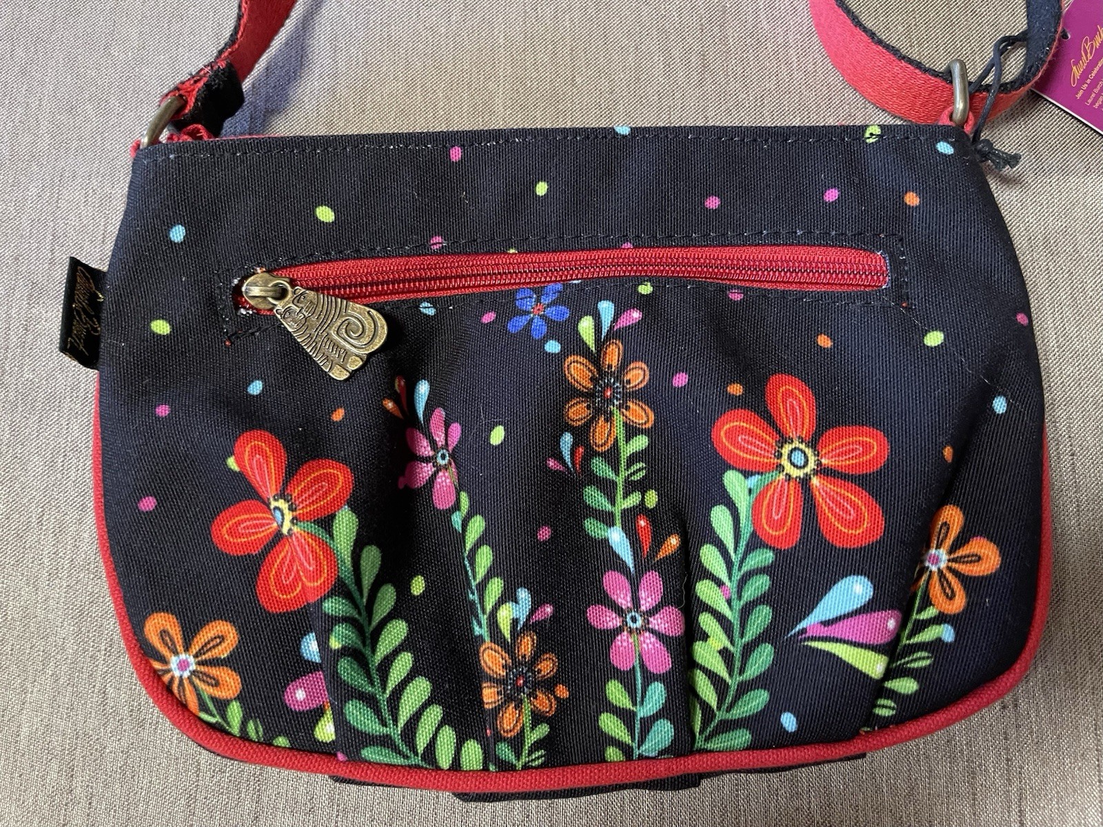 LAUREL BURCH LB8772 Cat in Beaded Flowers, Black Crossbody Shoulder Tote NEW