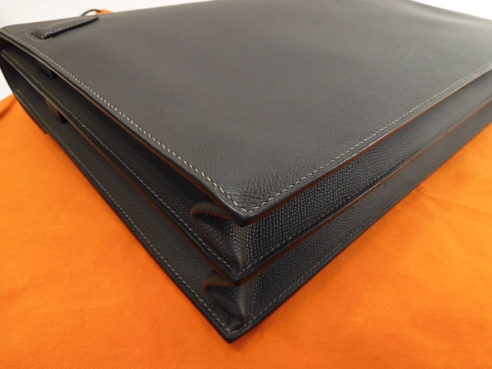 Hermès Kelly Depeche 38 Briefcase Epsom/Etain Silver Hardware 14.7*11.4*3.9 inch
