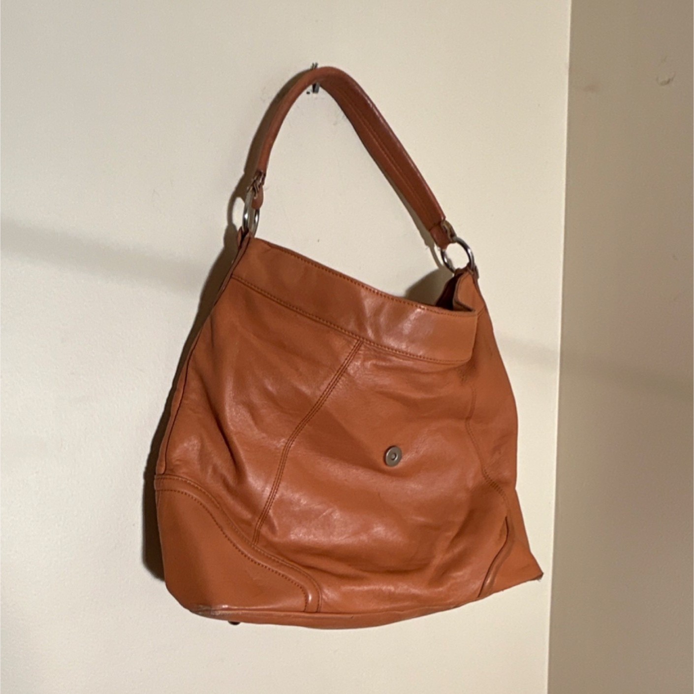 Coldwater Creek Tan Shoulder Bag Silver Hardware Zip Magnetic Zipper Button