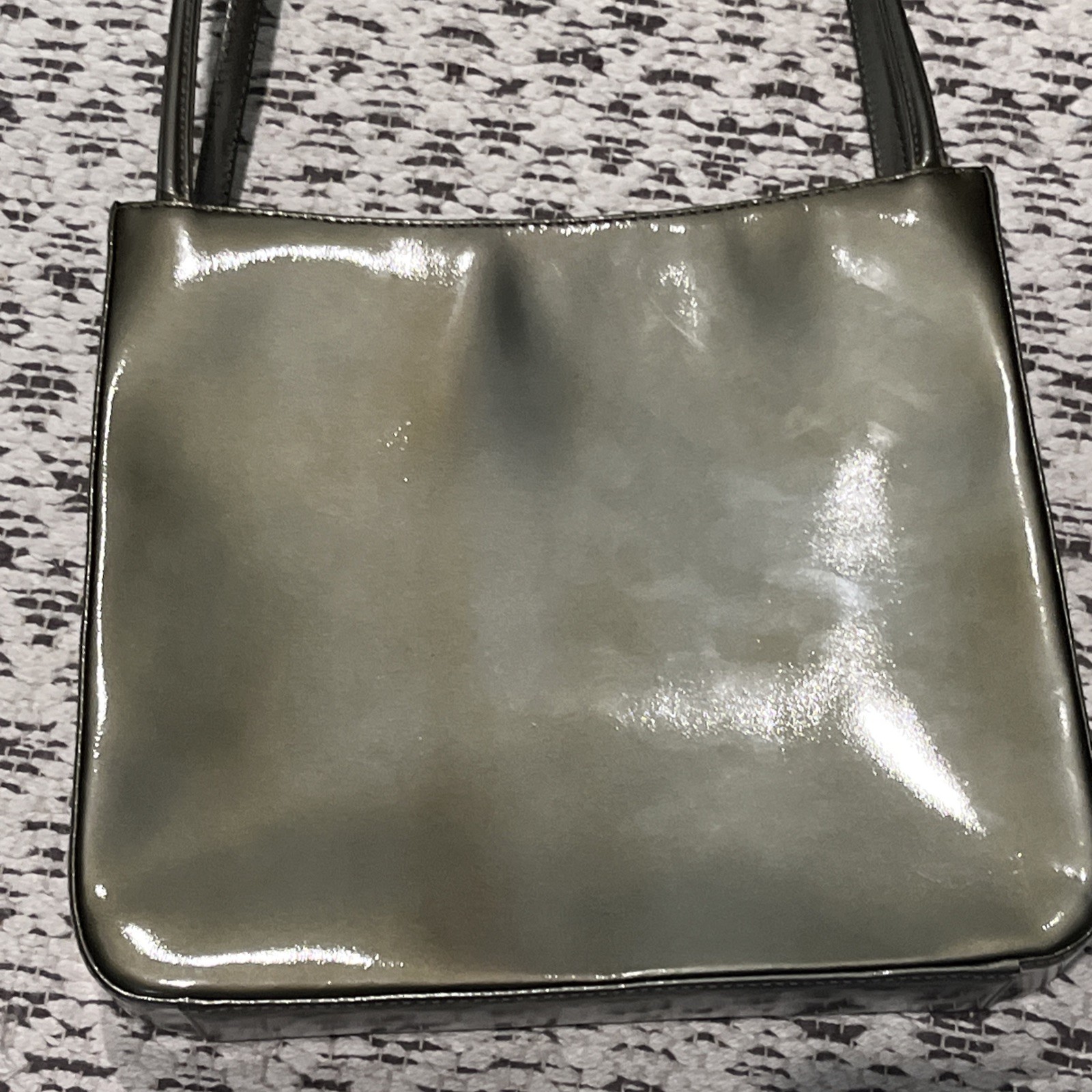Sergio Rossi Luxury Women’s Green Patent Leather Handle Bag Purse