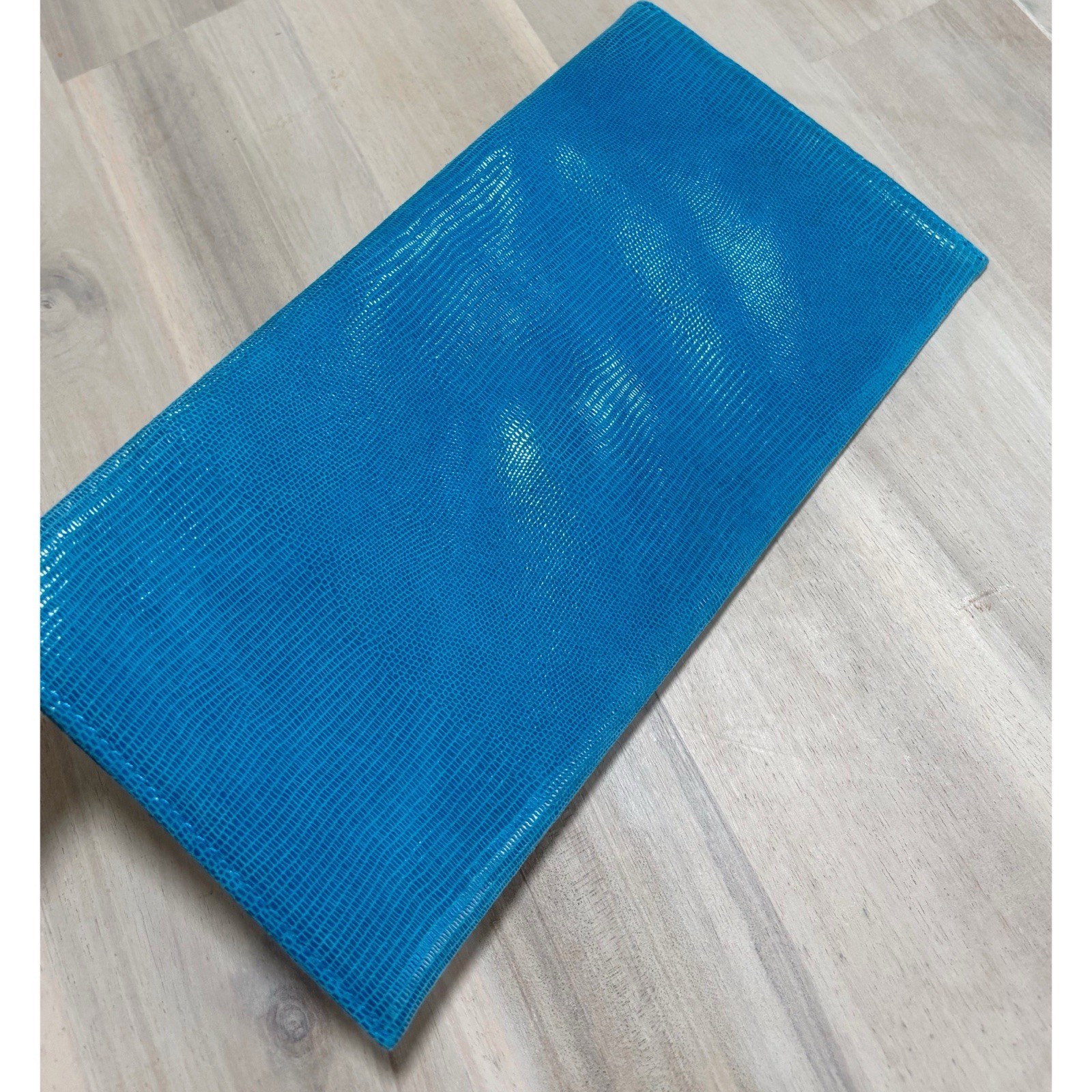 Banana Republic BR Turquoise Blue Lizard Embossed Leather Thin Clutch Bag