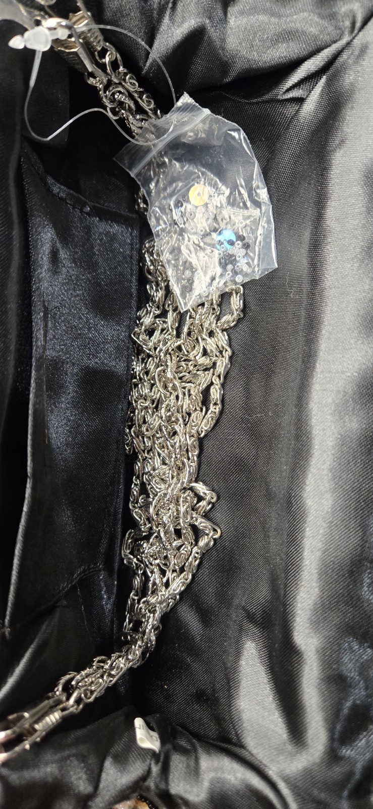 Max Mayer Beaded Sequin Geometric Metallic Clutch Kiss Lock Detachable Strap