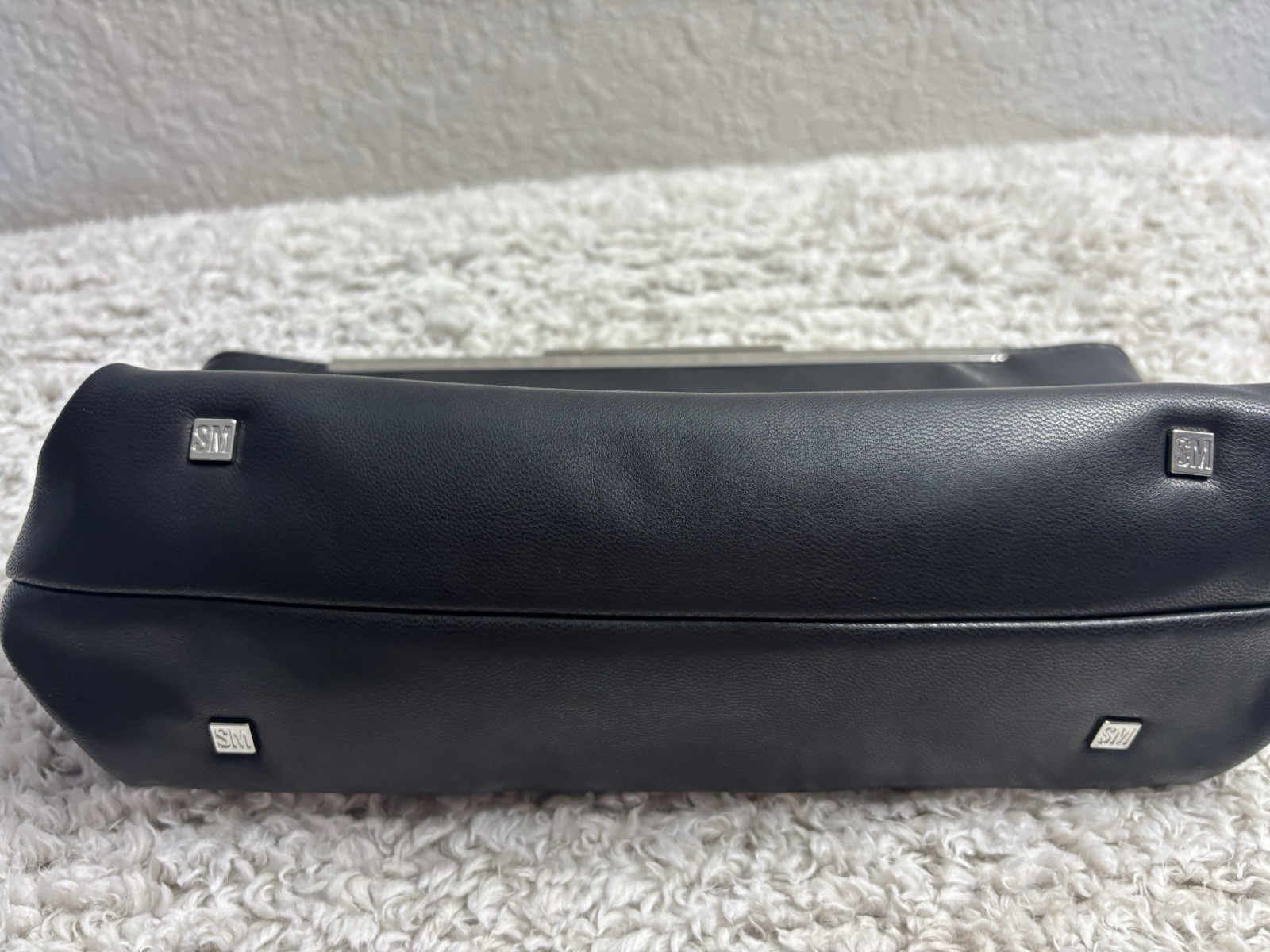 Steve Madden Antoni Soft Oversized Clutch Black Faux Leather Detachable Hex Clip
