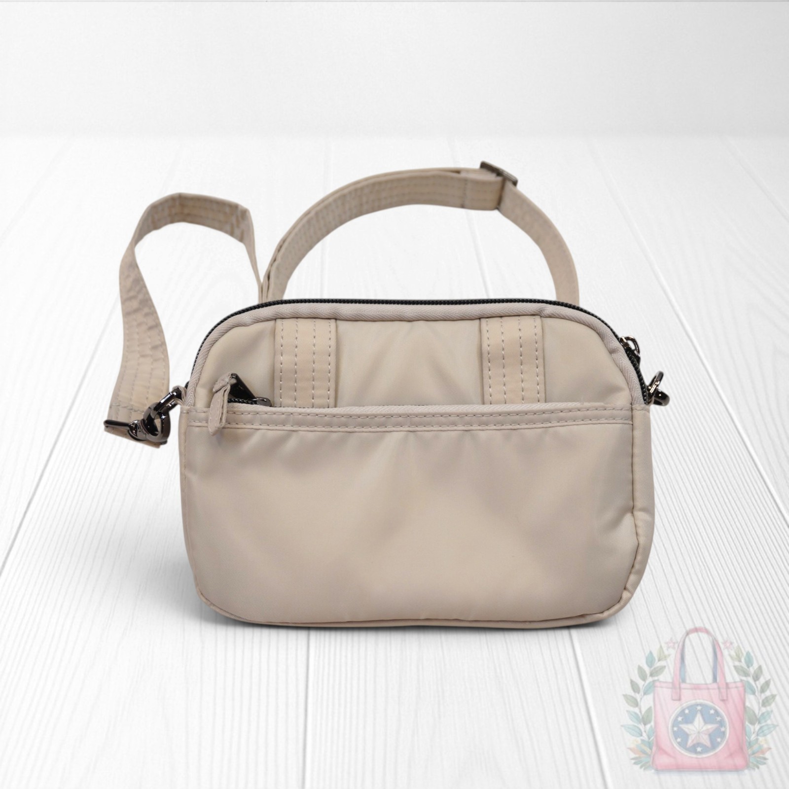 ❤️ Lug Super Coupe Pebble Icepop Crossbody Belt Bag Rainbow Quilting Beige