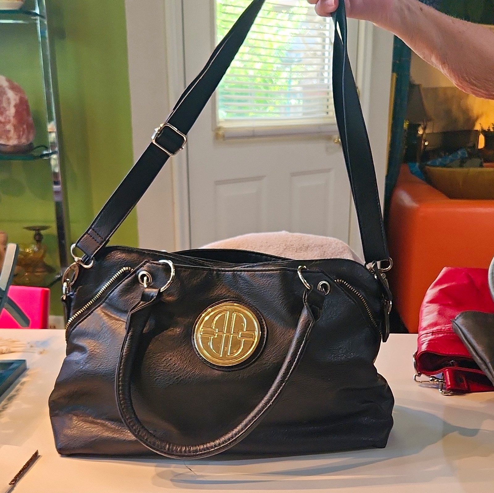 Bueno Black Large Satchel Top Handle Bag Zip Lined Pockets Detachable Strap