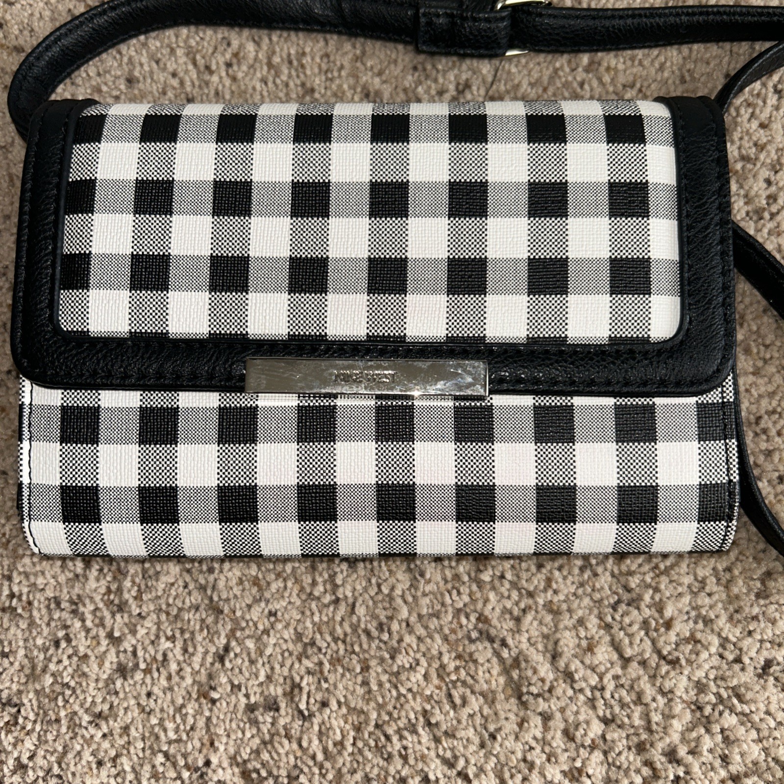 Nine West Black & White Checkered Crossbody Bag 7 1/2 X 5” Snap Closure