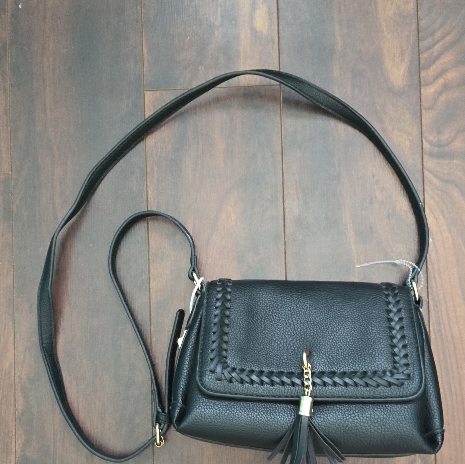 Alyssa Black Pebbled Crossbody Bag Tassel Braided Trim Gold Zip Magnetic