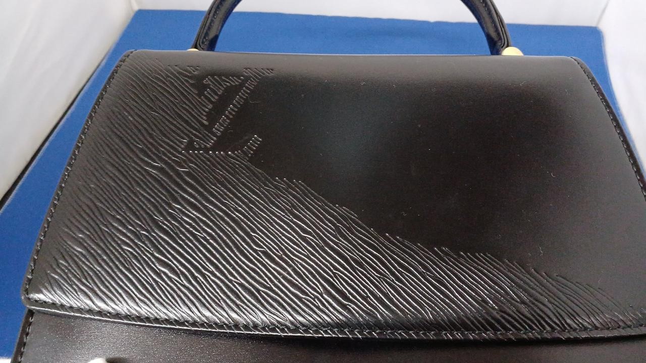 LOUIS VUITTON Top Handbag M63902 Black Size Width 9.06 inches Women