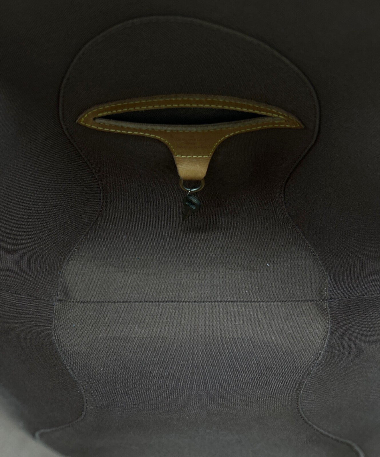 Louis Vuitton Ellipse MM M51126 Bag #TFB3587