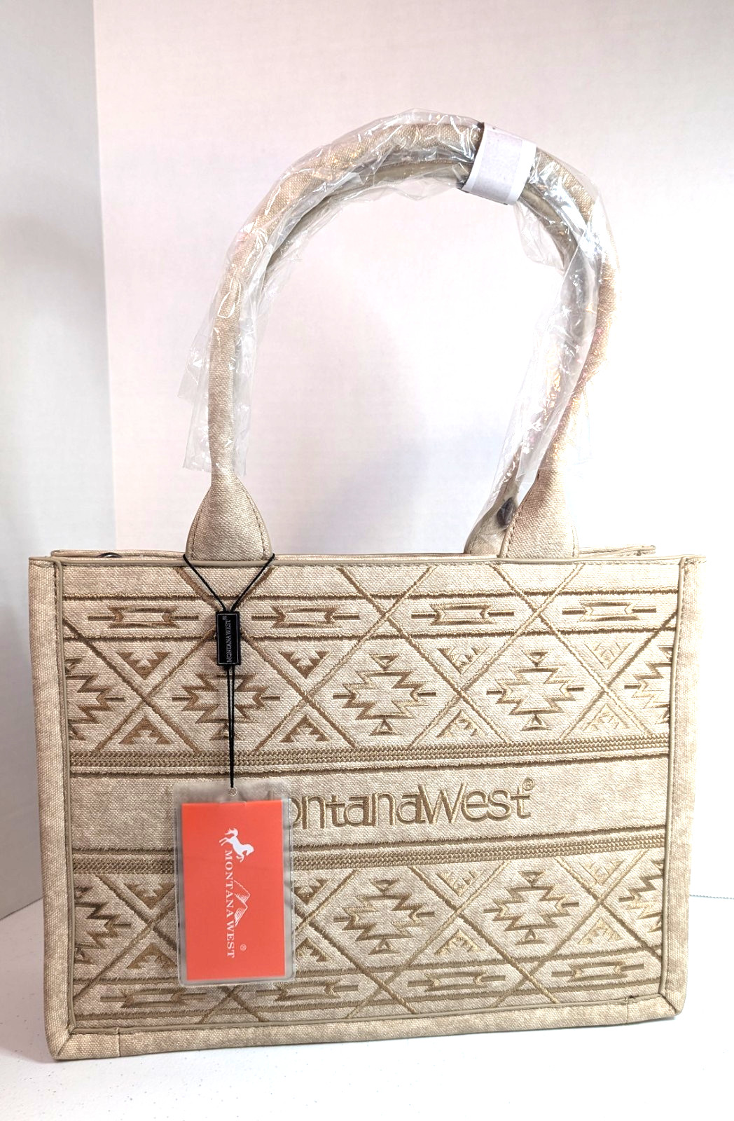 NWT Montana West Conceal Carry Purse Oatmeal Color Gold Thread Aztec Pattern