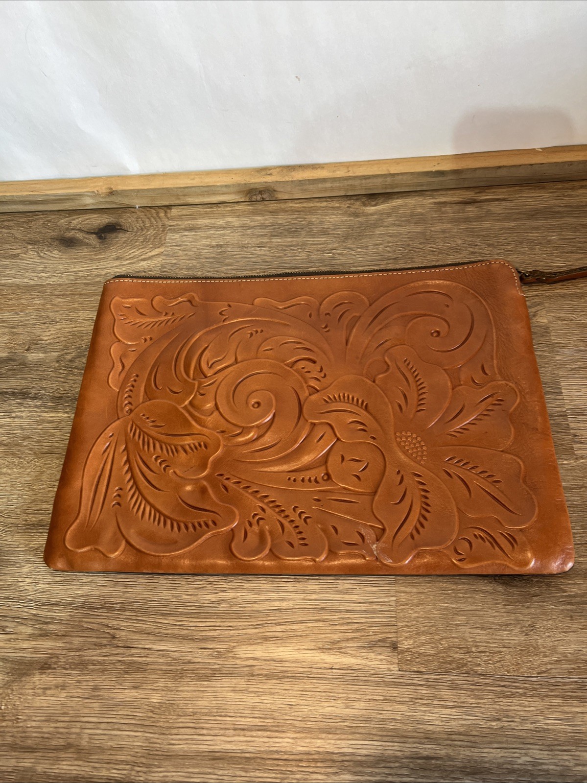 Patricia Nash Cassini Leather Computer Bag Burnished Tooled Wristlet ￼