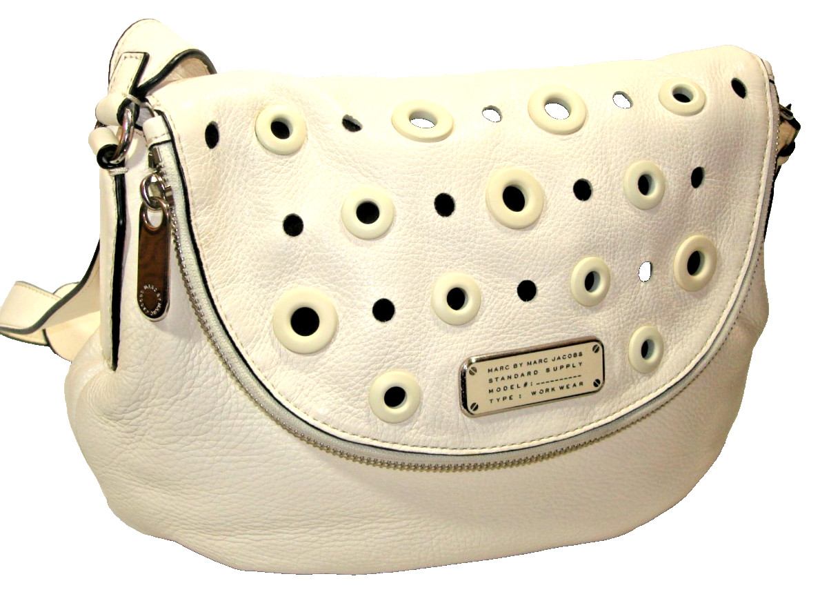 Marc by Marc Jacobs Off-White Leather Fold-Over Perforated Shoulder Bag Nr MINT!