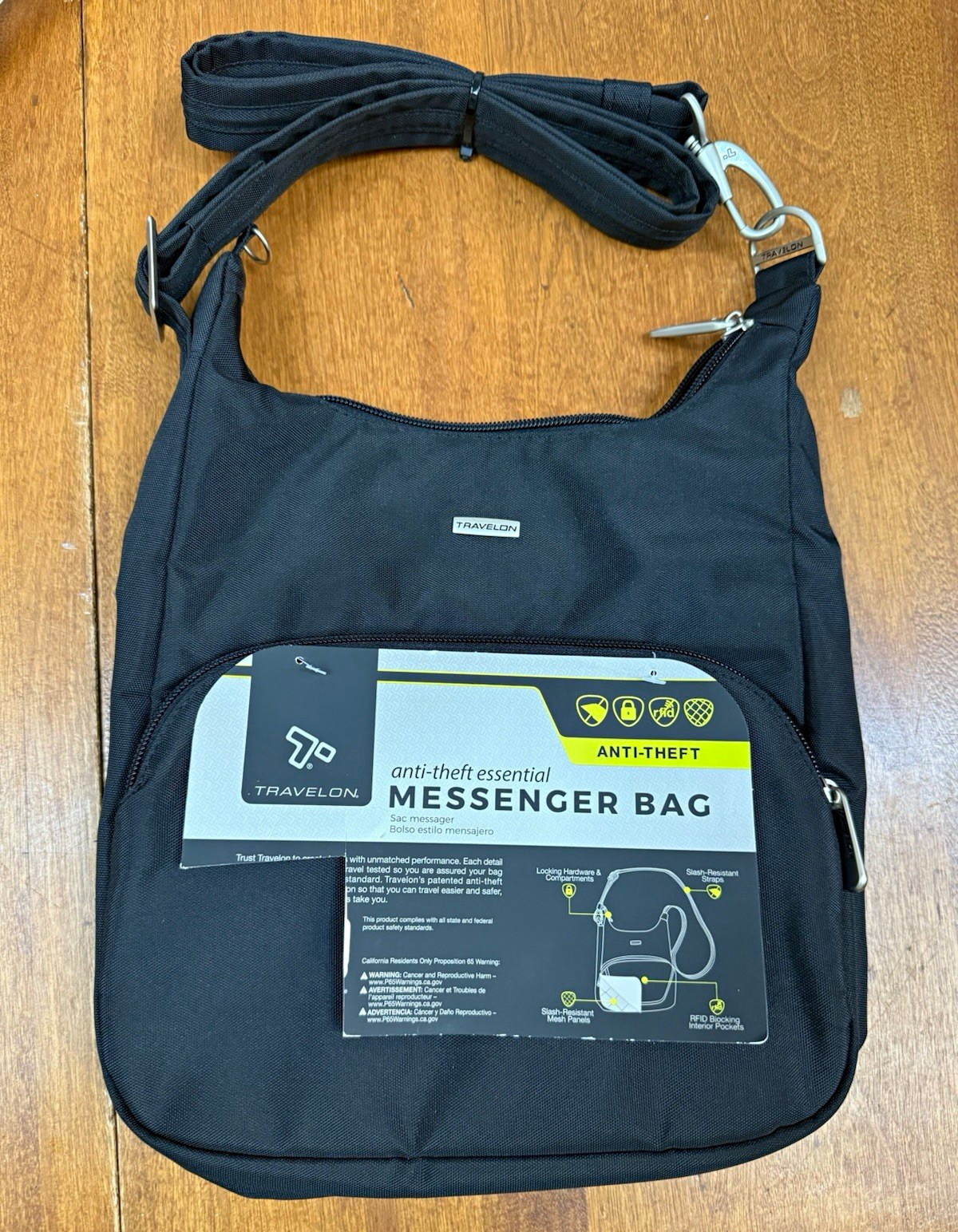 Travelon Anti-Theft RFID Blocking Black Messenger Bag Zip Closure Women NWT