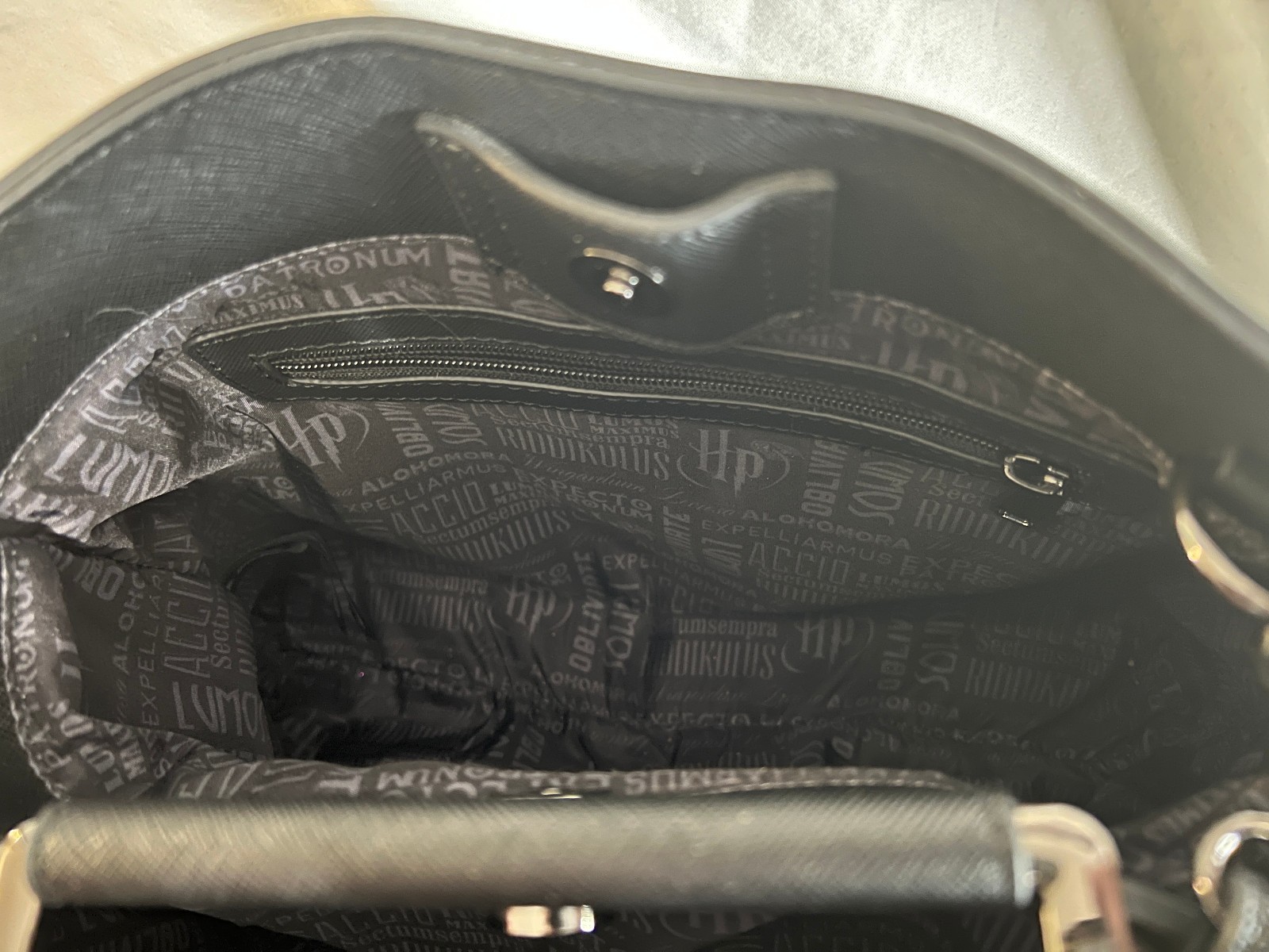 Loungefly Harry Potter Elder Wand Handbag – BoxLunch Exclusive