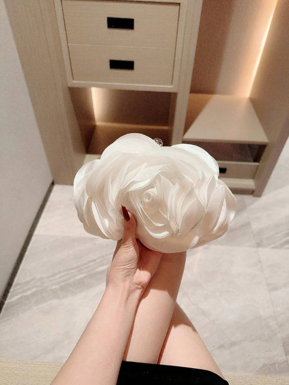 Elegant 3D Rose Flower Clutch Bag Women’s Luxury Floral Petal Satin Handbag