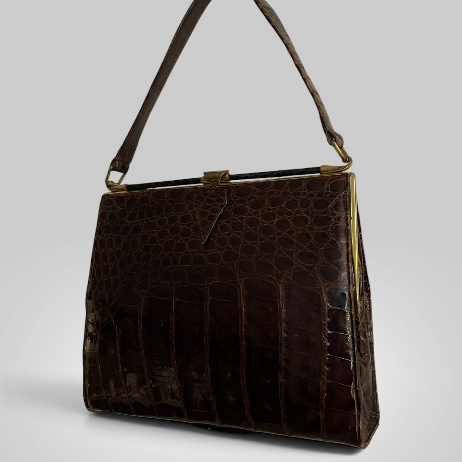 Vintage 1940s-50s Deitsch Brown Alligator Leather Structured Frame Handbag Purse
