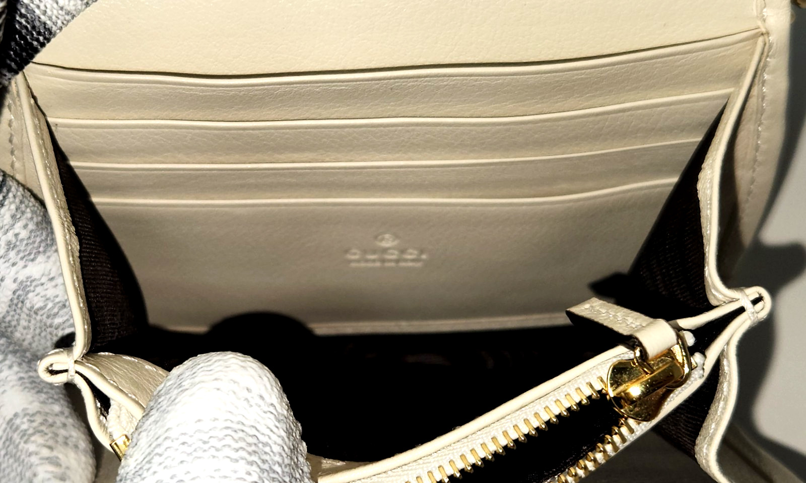 Gucci Blondie Small Chain Wallet Bag Mystic White Roxy Calf Leather – 725219