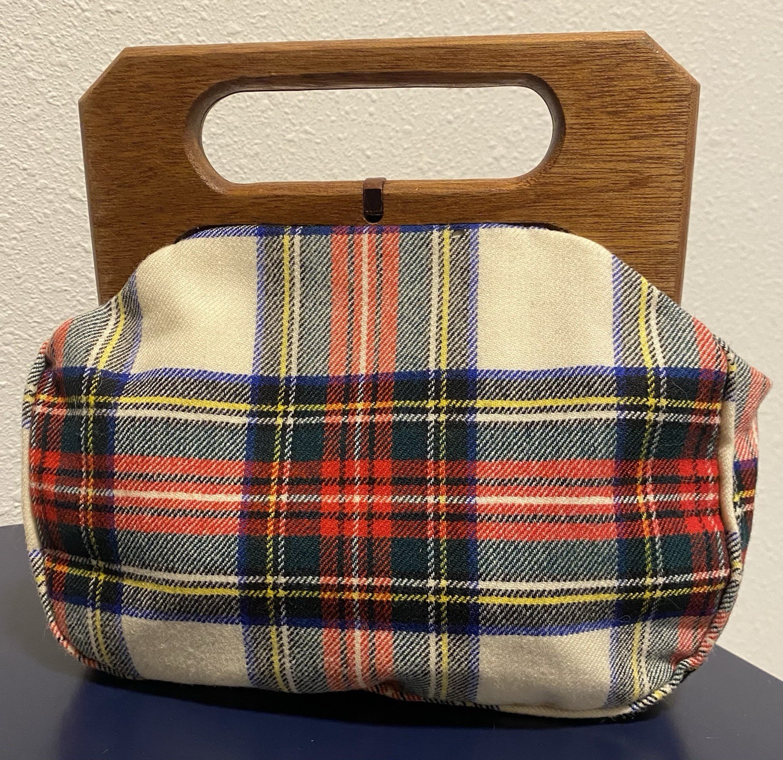 Vintage 70s Trimmingham’s Bermuda Bag Wood Handle Dress Stewart Plaid Purse Bag