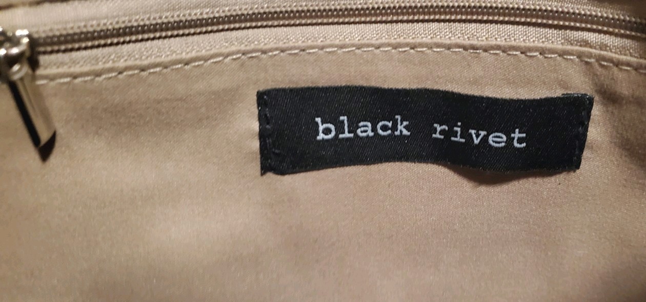 Black Rivet Shoulder Bag White/Black Zip & Snap 15in x 10in x4in