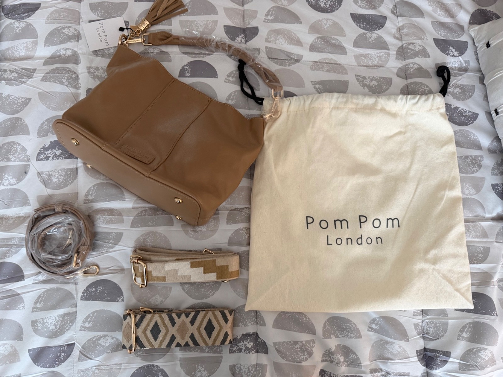 Pom Pom London Lambeth Plus Bag w/ Liner, Dust Bag and 3 Bonus Straps