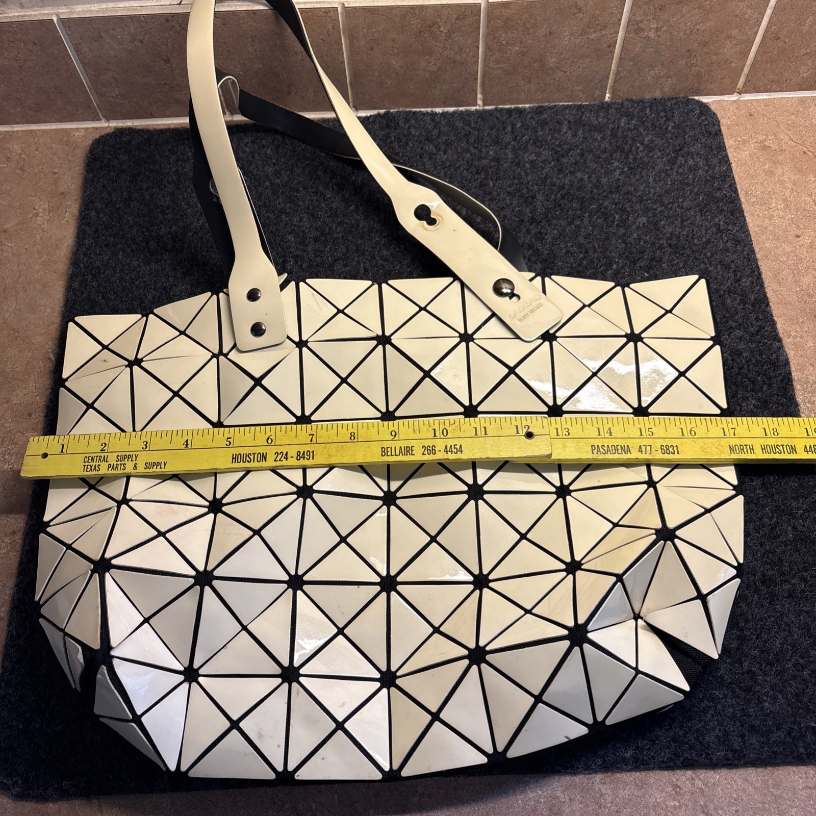 Bao Bao Issey Miyake Bag Geometric Off White Tote Bag Very Cool