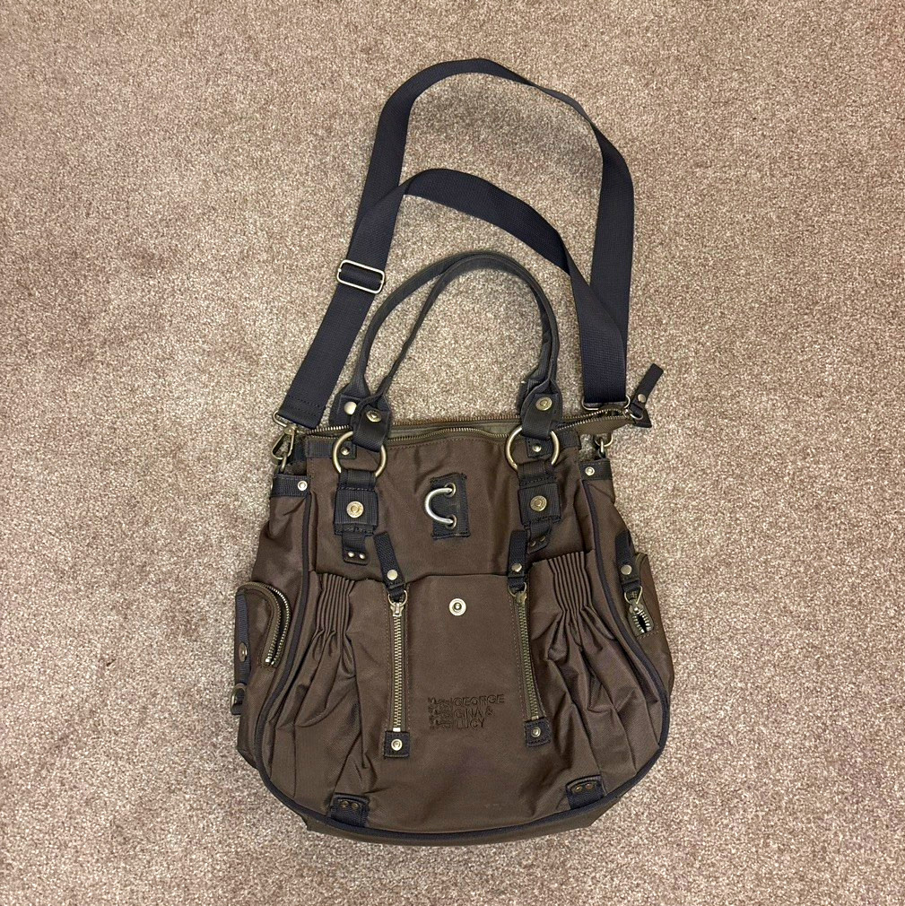 George Gina & Lucy Live On Stage Large Brown Crossbody Zip Bag w/ Pockets
