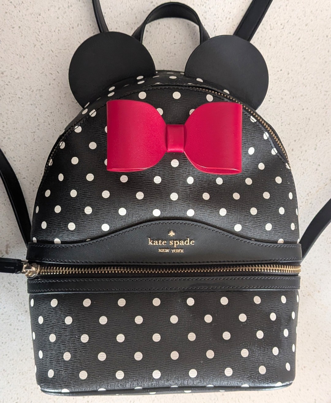 Kate Spade New York – Minnie Mouse Bow Mini Backpack