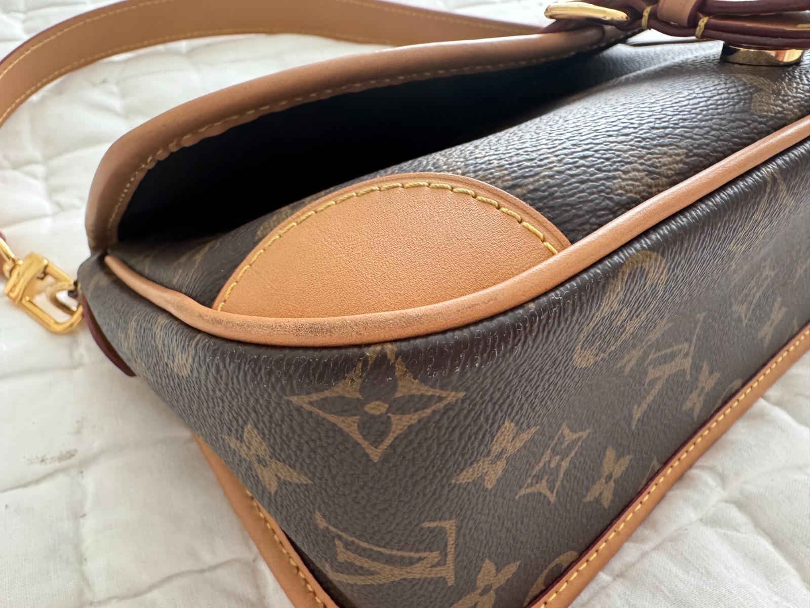 Authentic Louis Vuitton Diane Leather Satchel Bag
