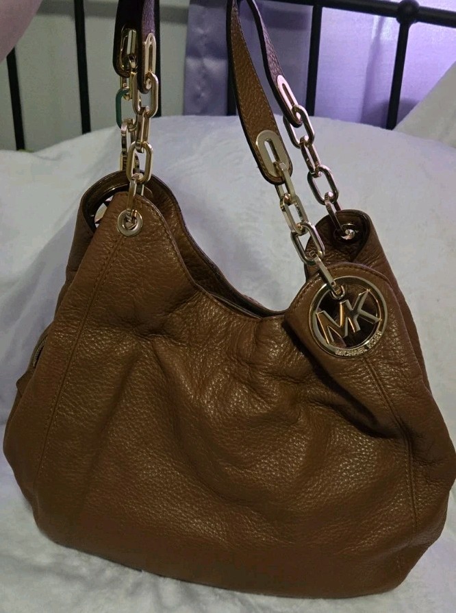 Michael Kors Brown Pebbled Logo Shoulder Bag Gold Chain Strap Zip, Charm