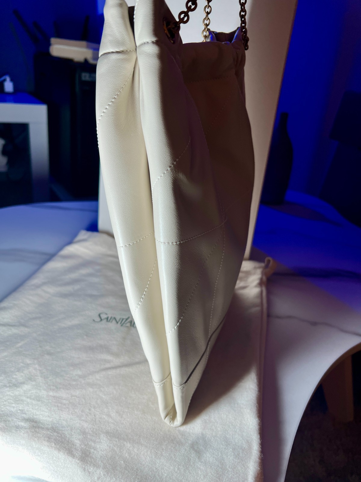 Saint Laurent YSL JAMIE POCHON in lambskin Blanc Vintage Color Way