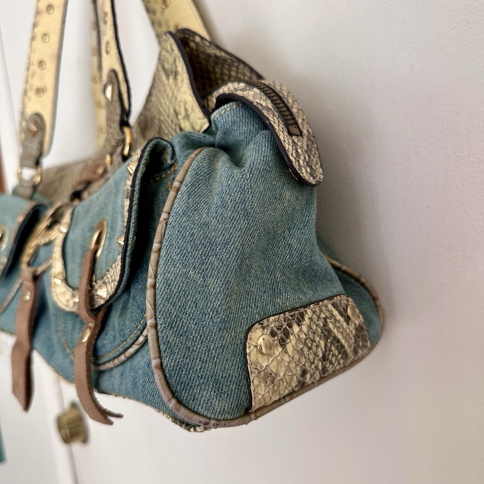 Vintage Guess Y2k Studded Denim Snake Print Shoulder Baguette Bag EUC
