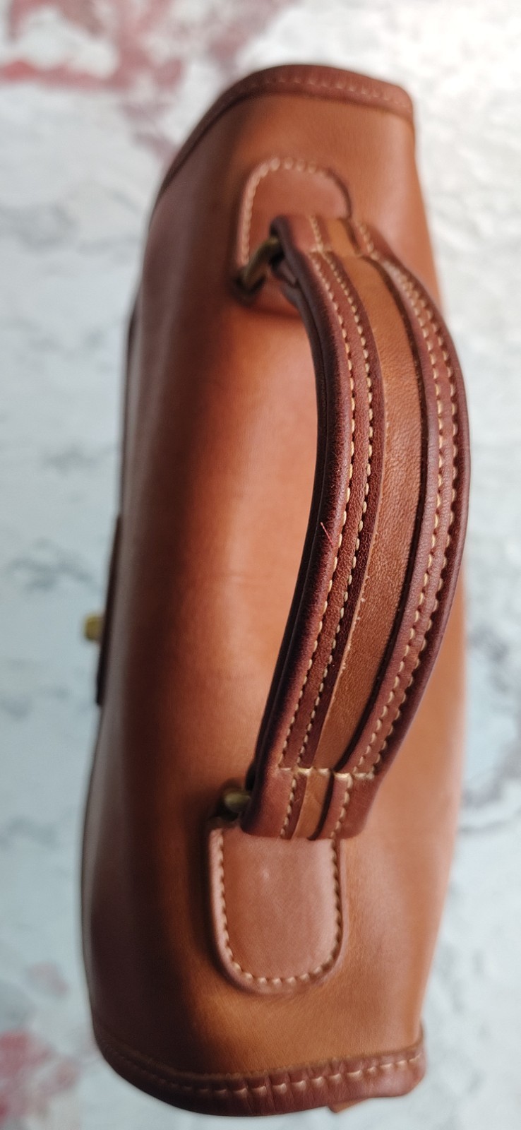 Coach SMALL Vintage 5130 Station British Tan Leather Made in The United States
