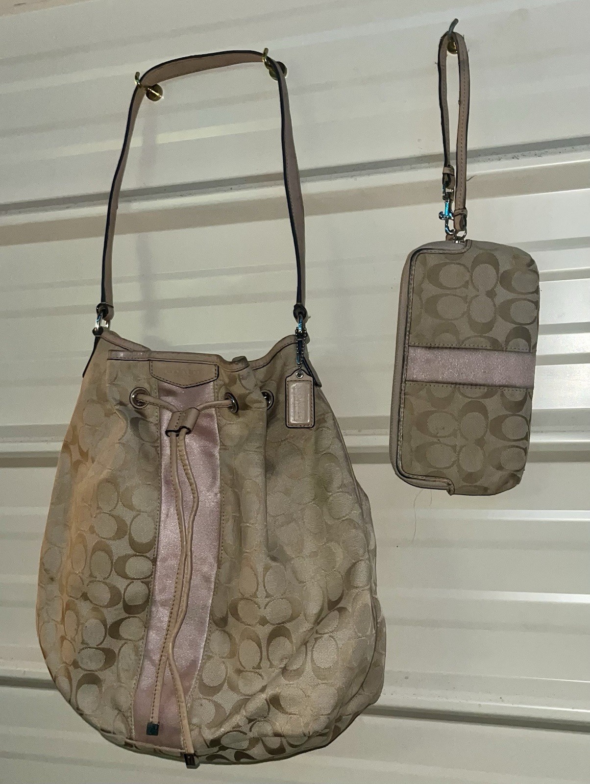 Coach Beige Pink Monogram Bucket Shoulder Bag Drawstring, Zip Wristlet, Gold