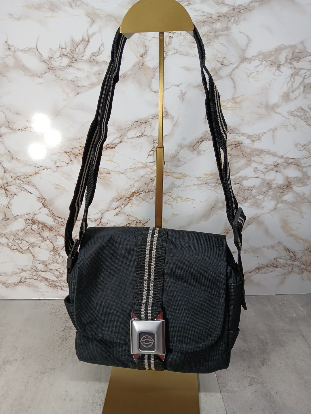 Buckle Down Chevy Chevrolet Seatbelt Bag Handbag Black Shoulder Crossbody Purse