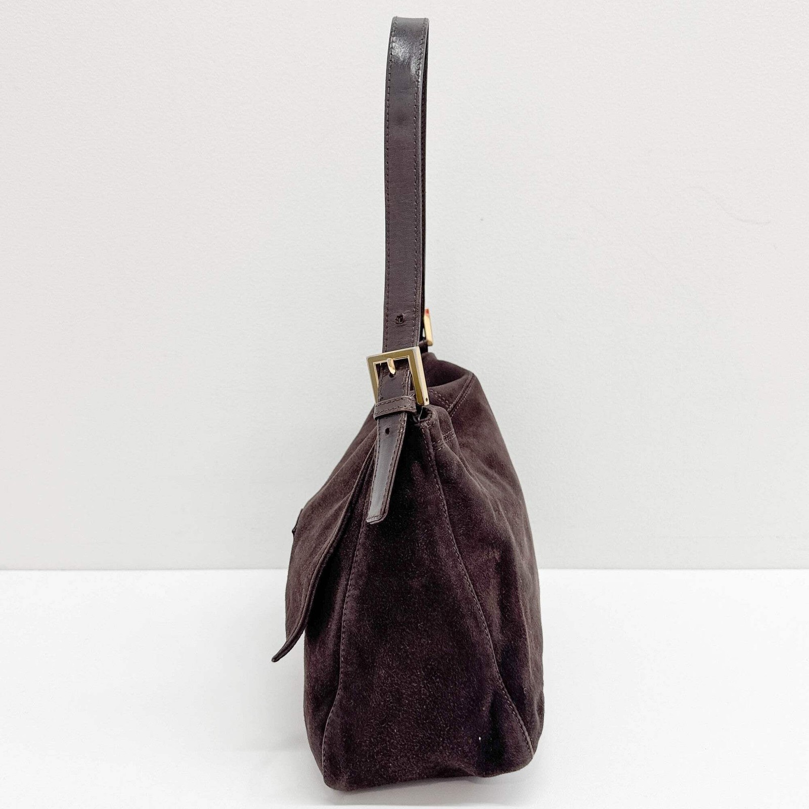 FENDI Mamma Baguette Brown Suede Shoulder Bag