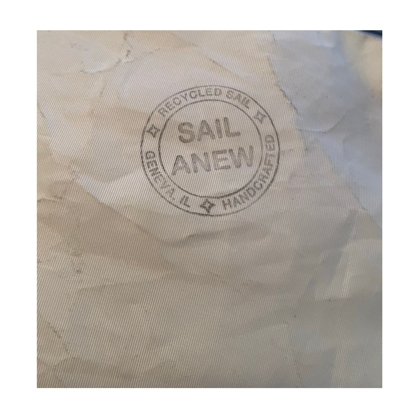 Sail Anew Geneva IL Recycled Sailcloth Wristlet Pouch Red Lobster Blue Stripe