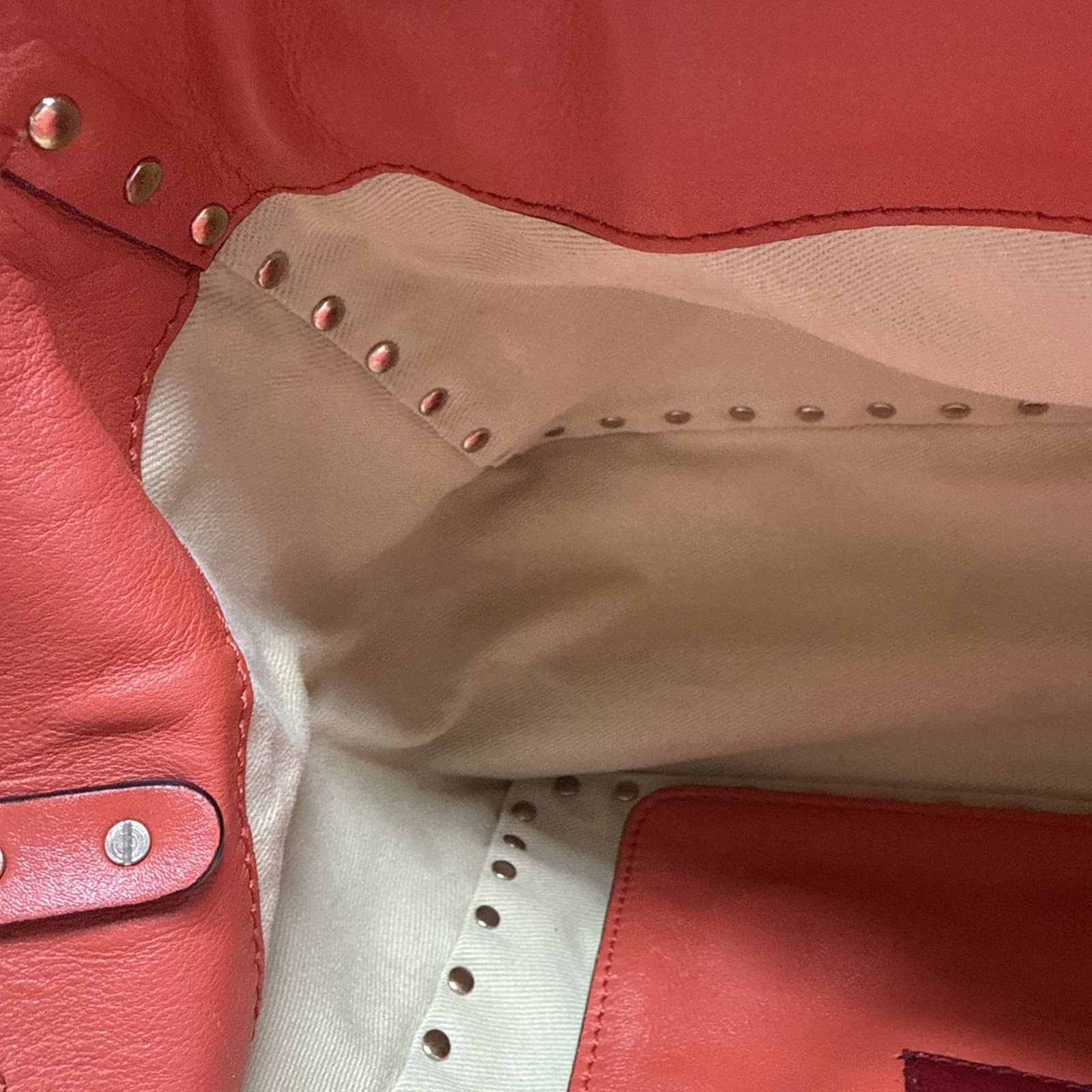 Valentino Garavani Vitello Rockstud Rosso Valentino Shoulder /Crossbody Bag