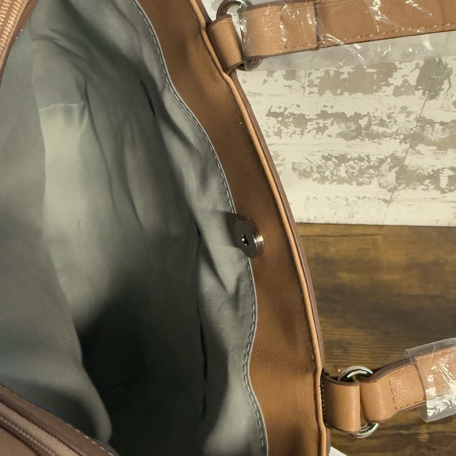 NEW – Adrienne Vittadini Oxford Tote Handbag Purse – Tan