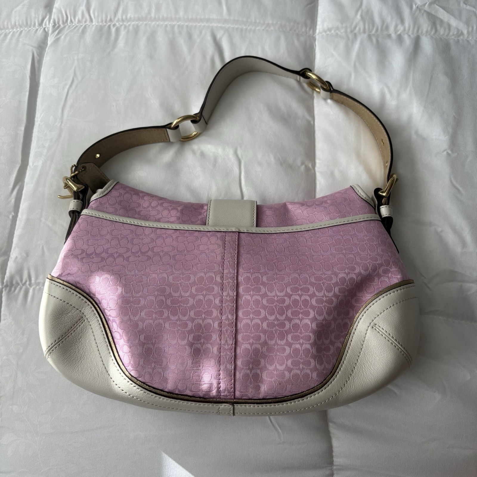 Coach Soho Pink Shoulder Bag Signature Leather Canvas